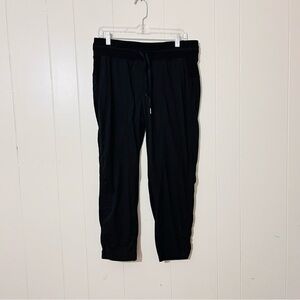 Lululemon Cropped Pants Dance Studio Black Size 10